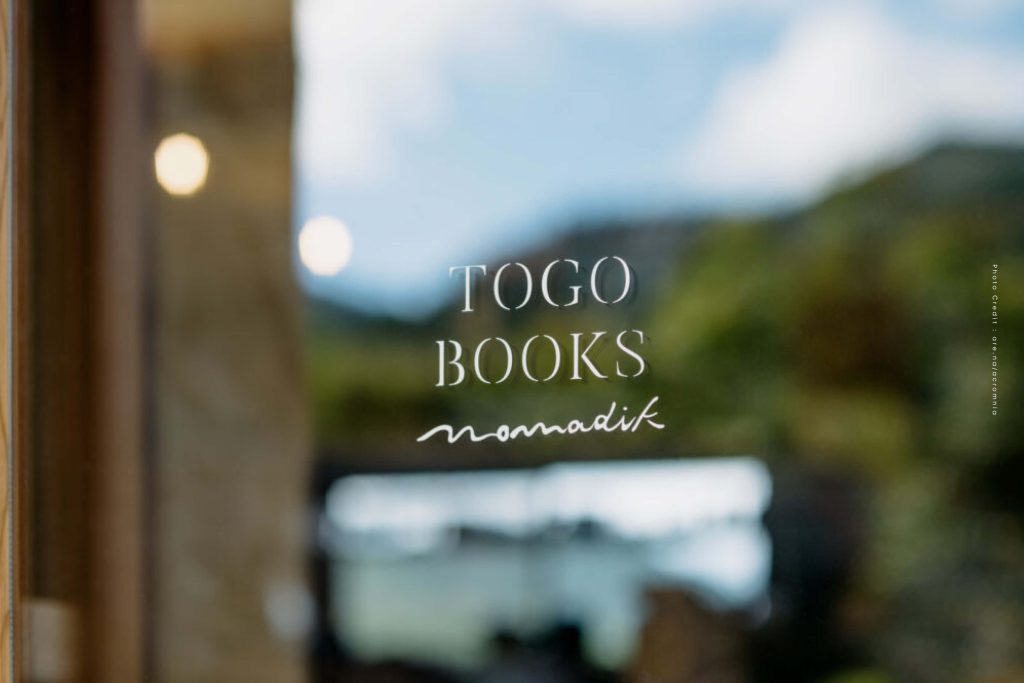 togo books nomadik