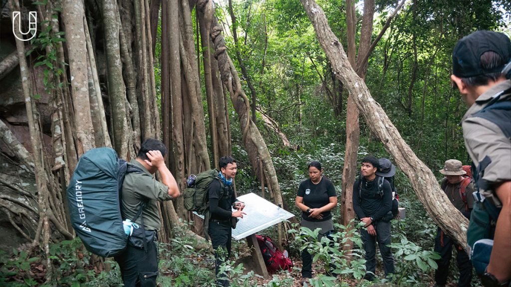 นักเรียนเดินป่ารุ่นที่ 1 อุทยานแห่งชาติน้ำพอง นักเดินป่า ธรรมชาติ เดินป่า อีสาน