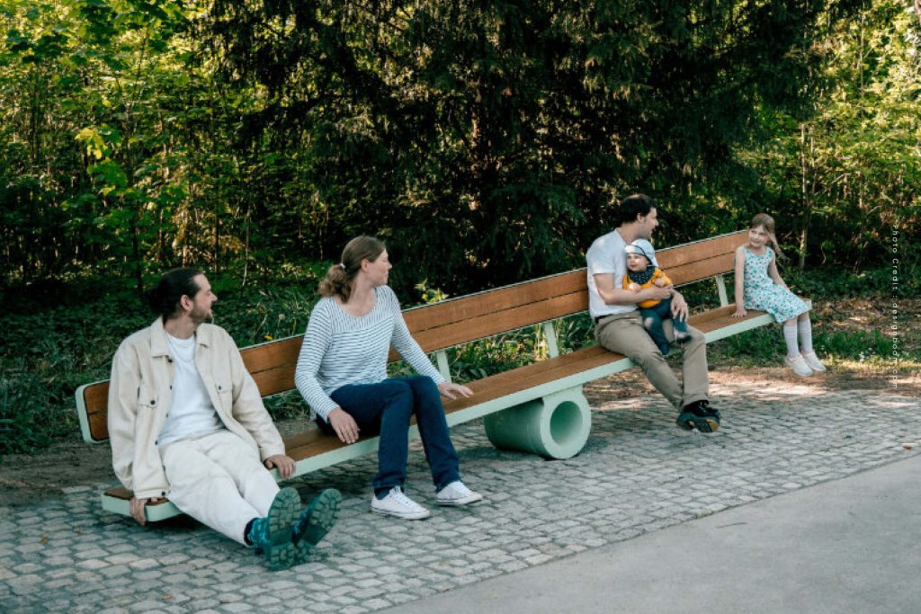 Balance Bench ม้านั่งกระดก สวนสาธารณะ เยอรมนี ปฏิสัมพันธ์ สมดุล