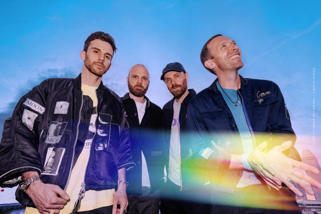 แผ่นเสียงจากขวดพลาสติกรีไซเคิล 100% Coldplay วงดนตรีรักษ์โลก