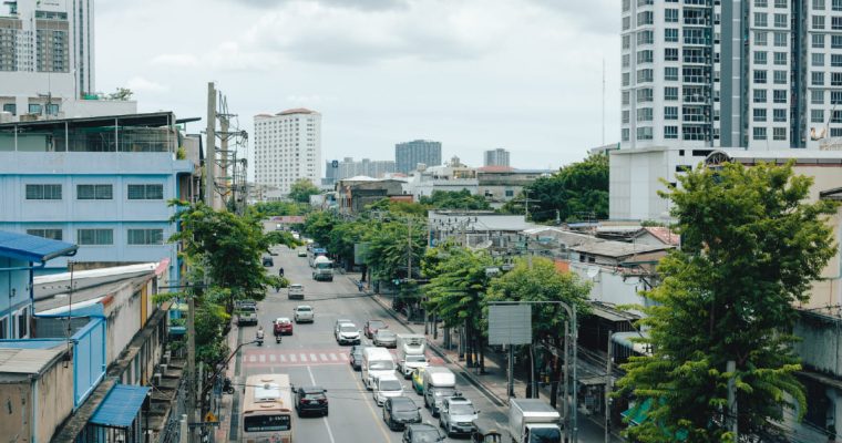 บางโพ รุ่นเก่า รุ่นใหม่ ย่านเก่า กรุงเทพฯ ย่านสร้างสรรค์ ถนนสายไม้