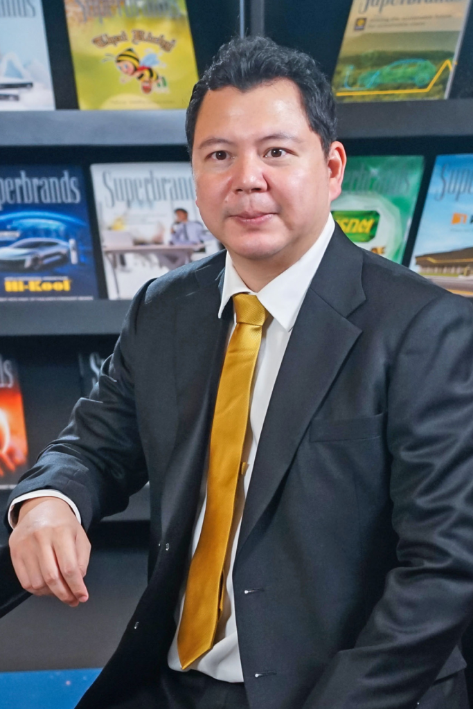 เอกลักษณ์ รุ่งอนันต์ชัย กรรมการผู้จัดการ บริษัท ที แอล มาร์เก็ตติ้ง จำกัด