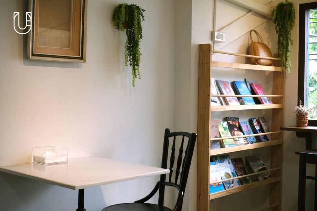 เฟื่องนคร เดินเท้าสำรวจ 5 ร้านบนหนึ่งในสามถนนแรกของไทย