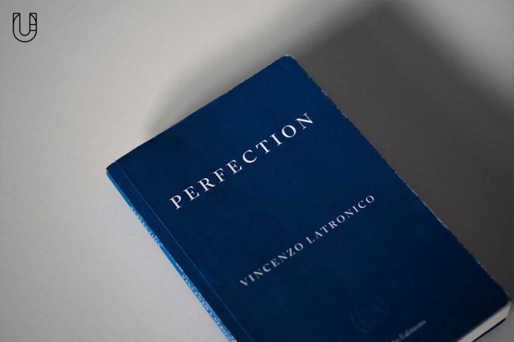 Perfection Digital Nomad Vincenzo Latronico หนังสือ ภาษาอังกฤษ อิตาเลียน รางวัล The International Booker Prize 2025