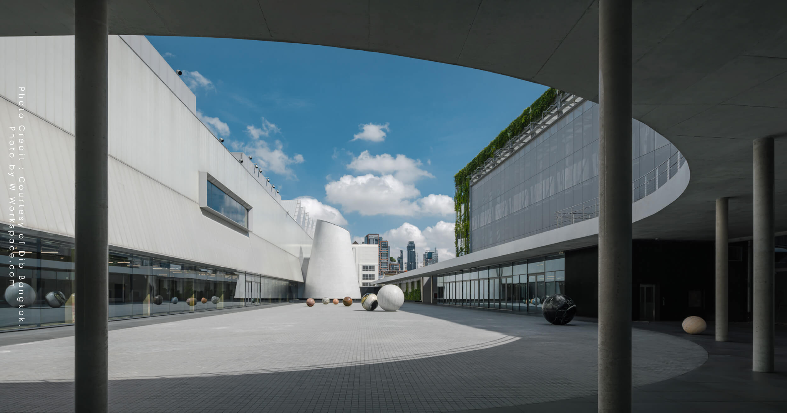 Dib Bangkok ดิบ บางกอก พิพิธภัณฑ์ร่วมสมัย สุขุมวิท ไทย นานาชาติ พื้นทีศิลปะ โอสถานุเคราะห์