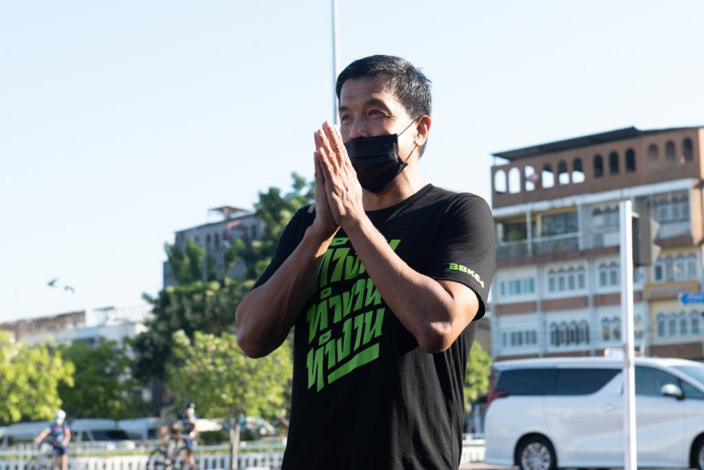 นิด้าโพล ชัชชาติ ผู้ว่า ผู้ว่ากมท ผู้ว่ากรุงเทพฯ กรุงเทพฯ กรุงเทพมหานคร ผลสำรวจ คนกรุงเทพฯ ค่อนข้างพอใจ 3 ปีครึ่ง